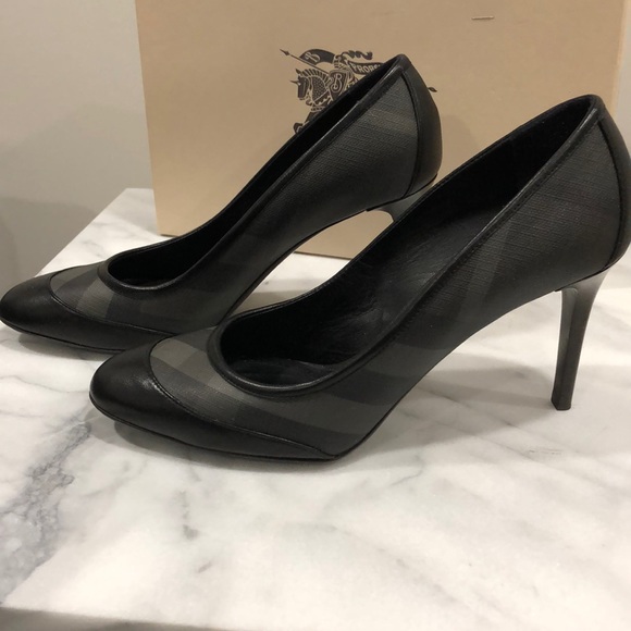 Burberry smoked check Halifax 85 pump - Picture 2 of 4